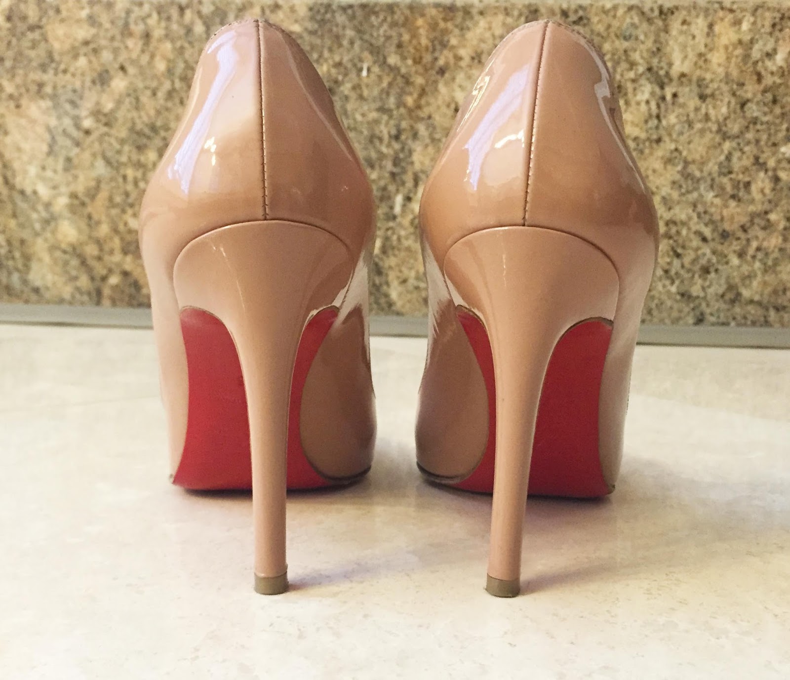 louboutin pigalle 100 beige